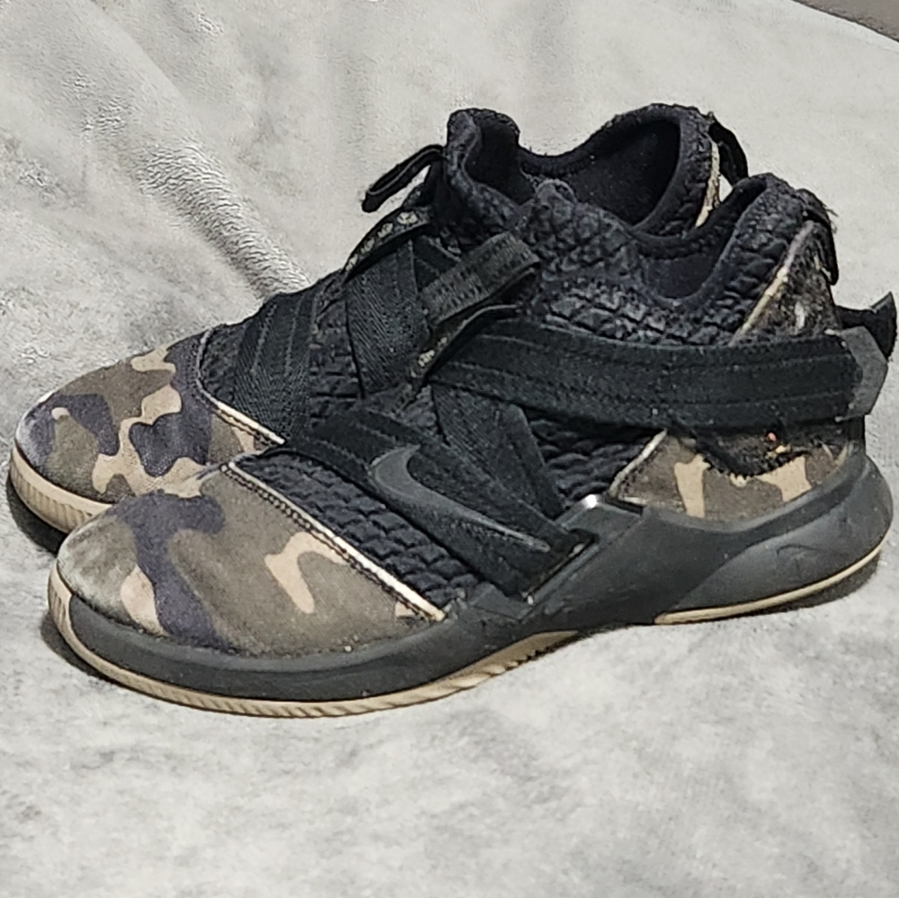 NIKE Lebron Soldier XII SFG (ps) Little Kids Ao2912-001